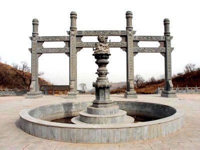 三門(mén)花崗巖石牌坊