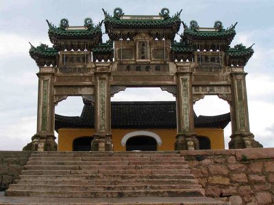 三門(mén)七重古建牌坊